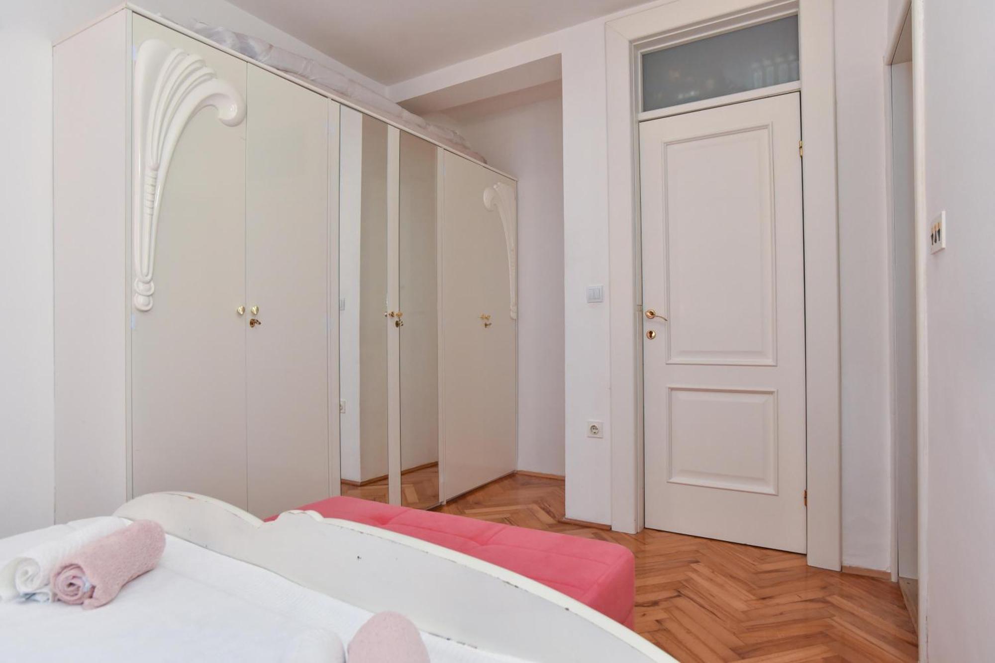 Vila Apartments Lidija Petrovac المظهر الخارجي الصورة