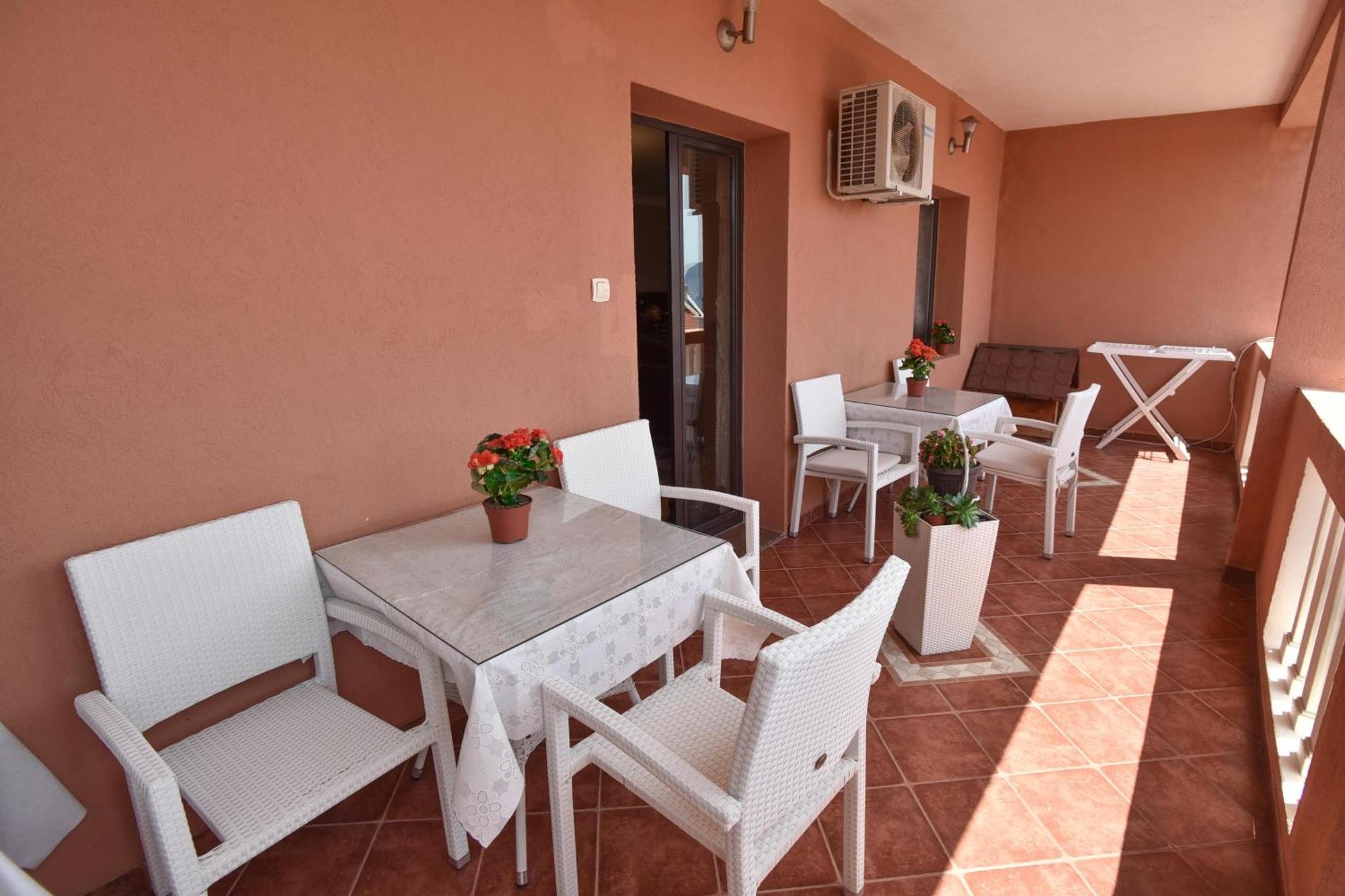 Vila Apartments Lidija Petrovac المظهر الخارجي الصورة